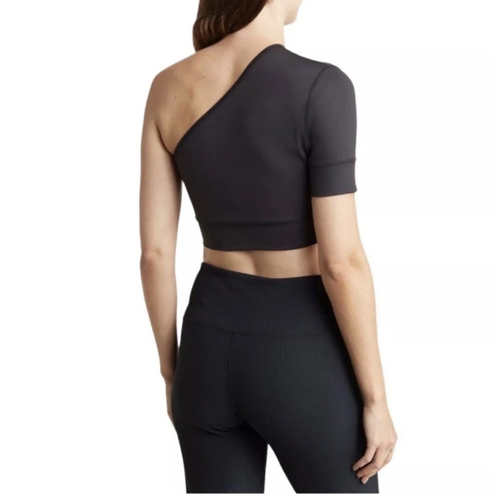 Zella Black Asymmetrical Crop Top - Picture 3 of 7